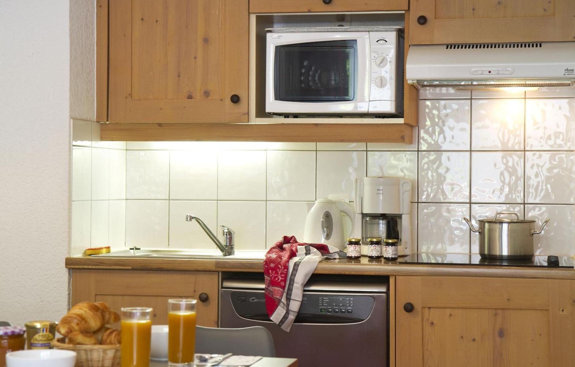 نوتر دام دو بيلكومبيه Residence Odalys Le Village المظهر الخارجي الصورة