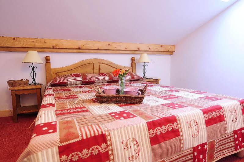 نوتر دام دو بيلكومبيه Residence Odalys Le Village المظهر الخارجي الصورة